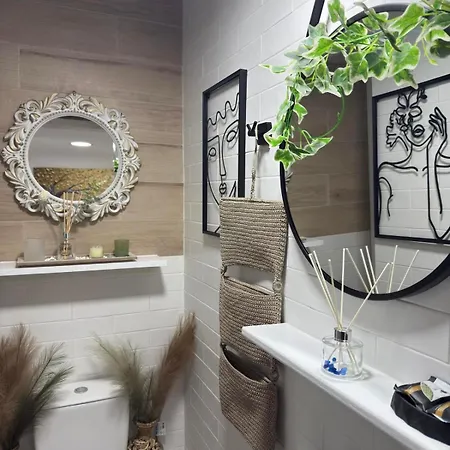 شقة Julie's كالافريتا