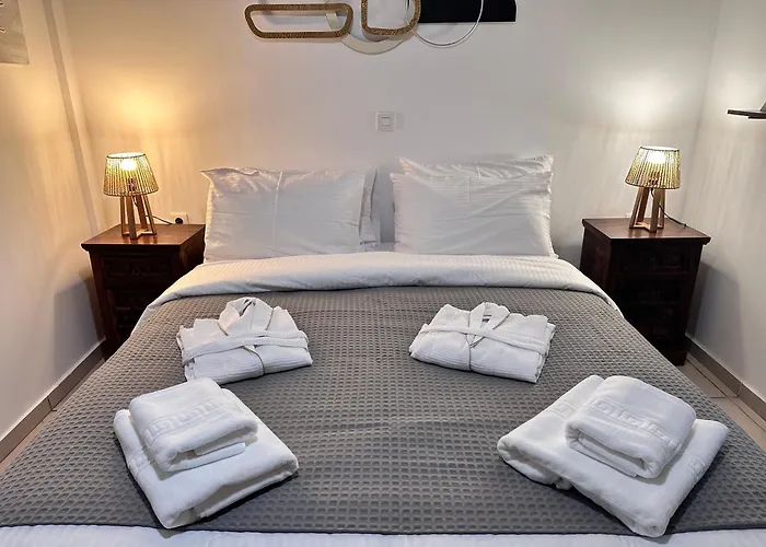 Апартаменты Julie's Калаврита